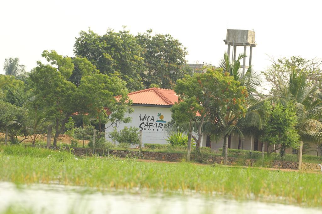 Wila Safari Hotel Tissamaharama Exterior foto